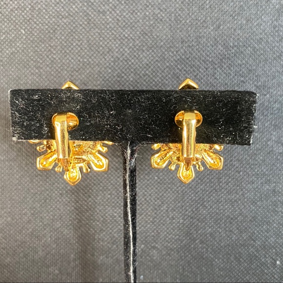 Vintage Blue Crystal in Gold Starburst Clip On - Picture 3 of 7